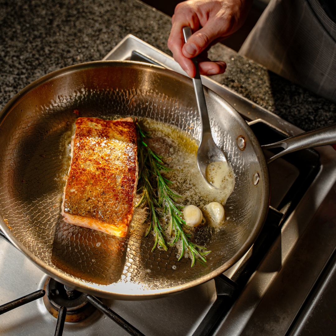 Titanium Hammered Pan Pro Large