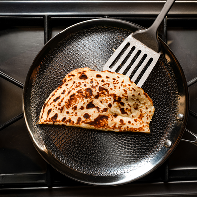 Light, golden, and endlessly versatile. A true kitchen classic.