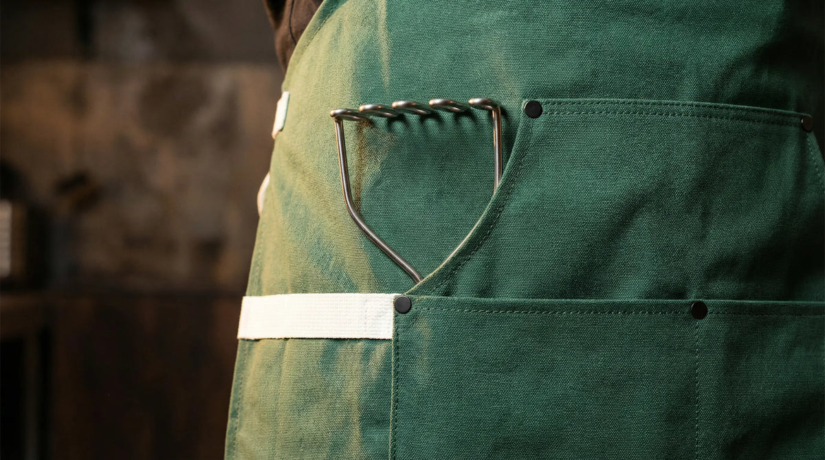 FRONT POCKETS