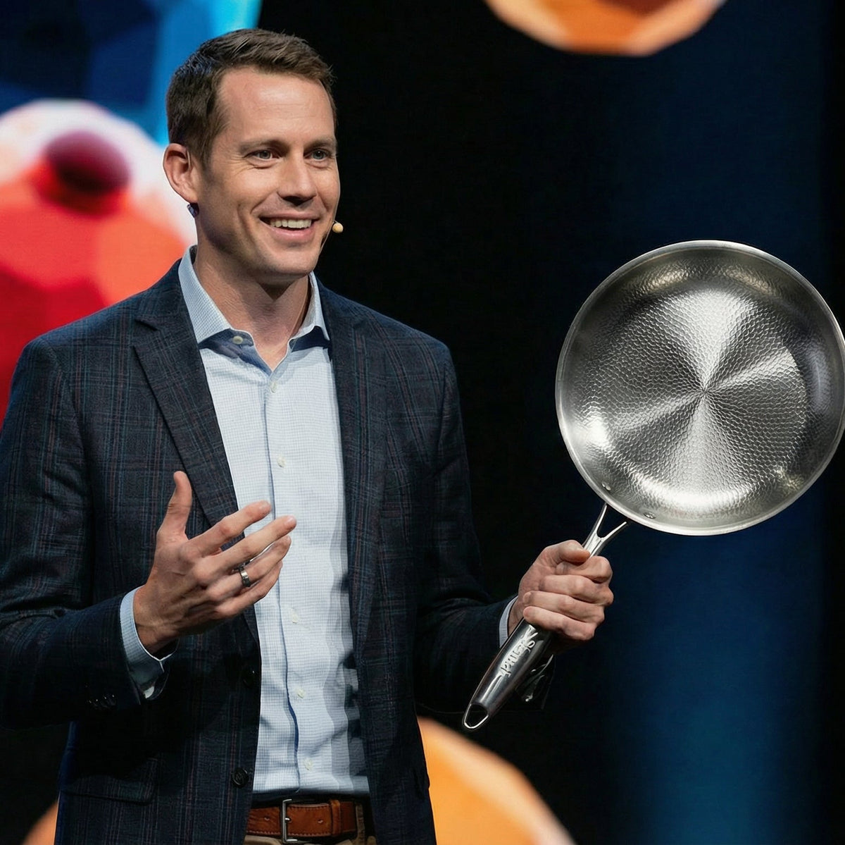 Cook without fear. Pure titanium. Zero PFAS. Zero coatings.