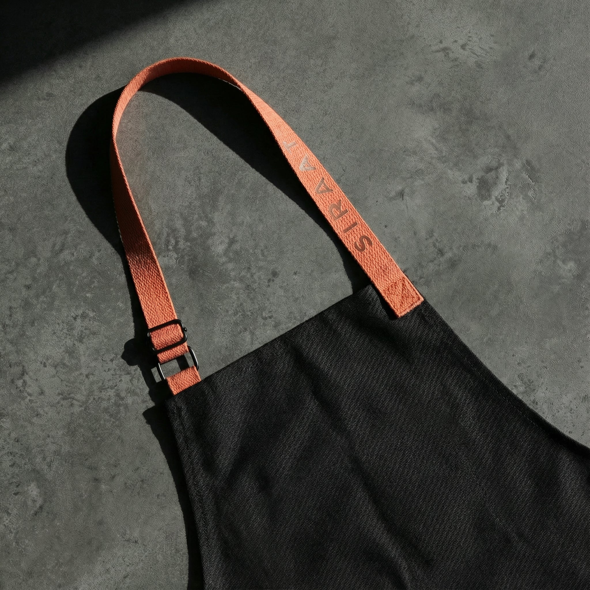 Siraat Signature Apron (Ember)