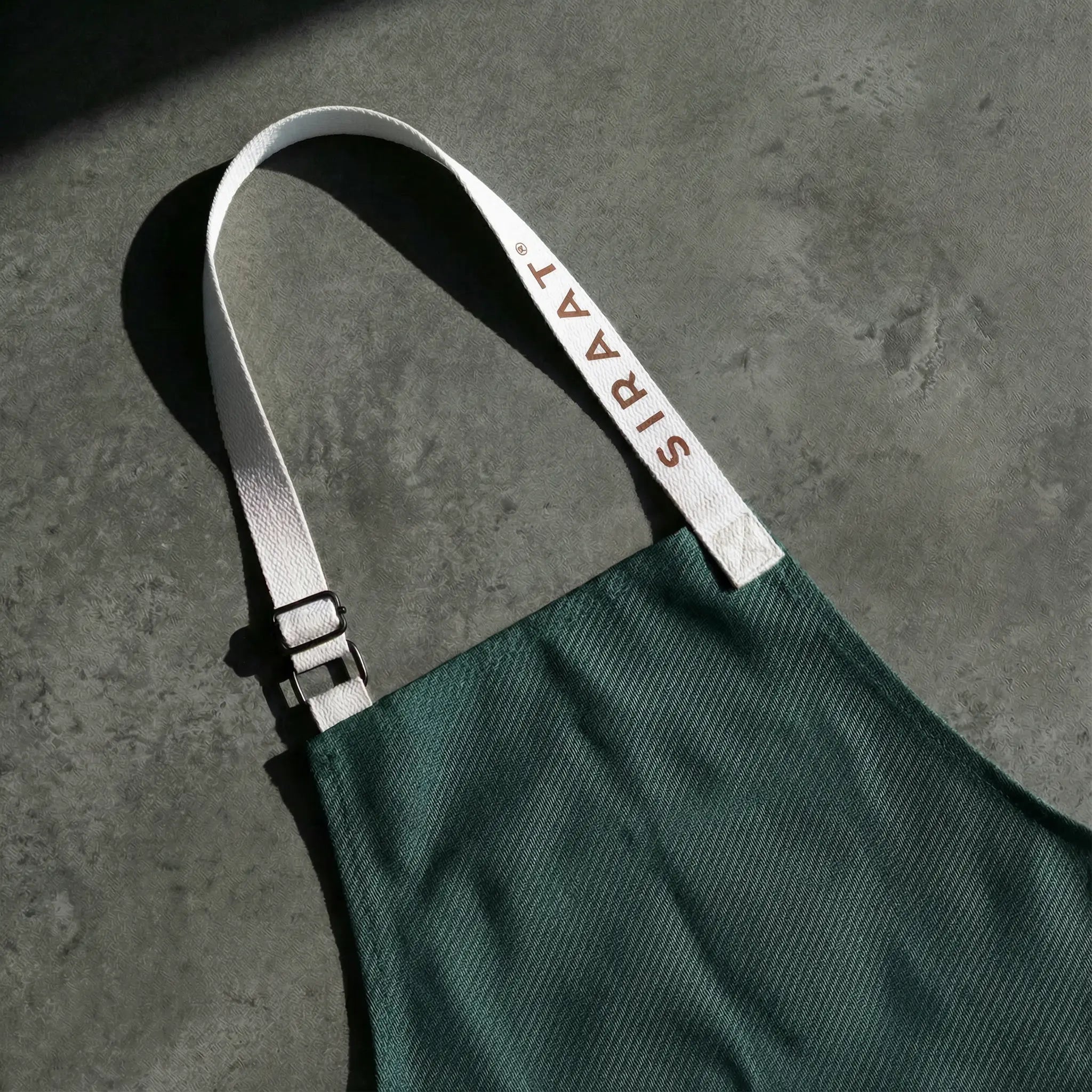 Siraat Signature Apron (Moss)
