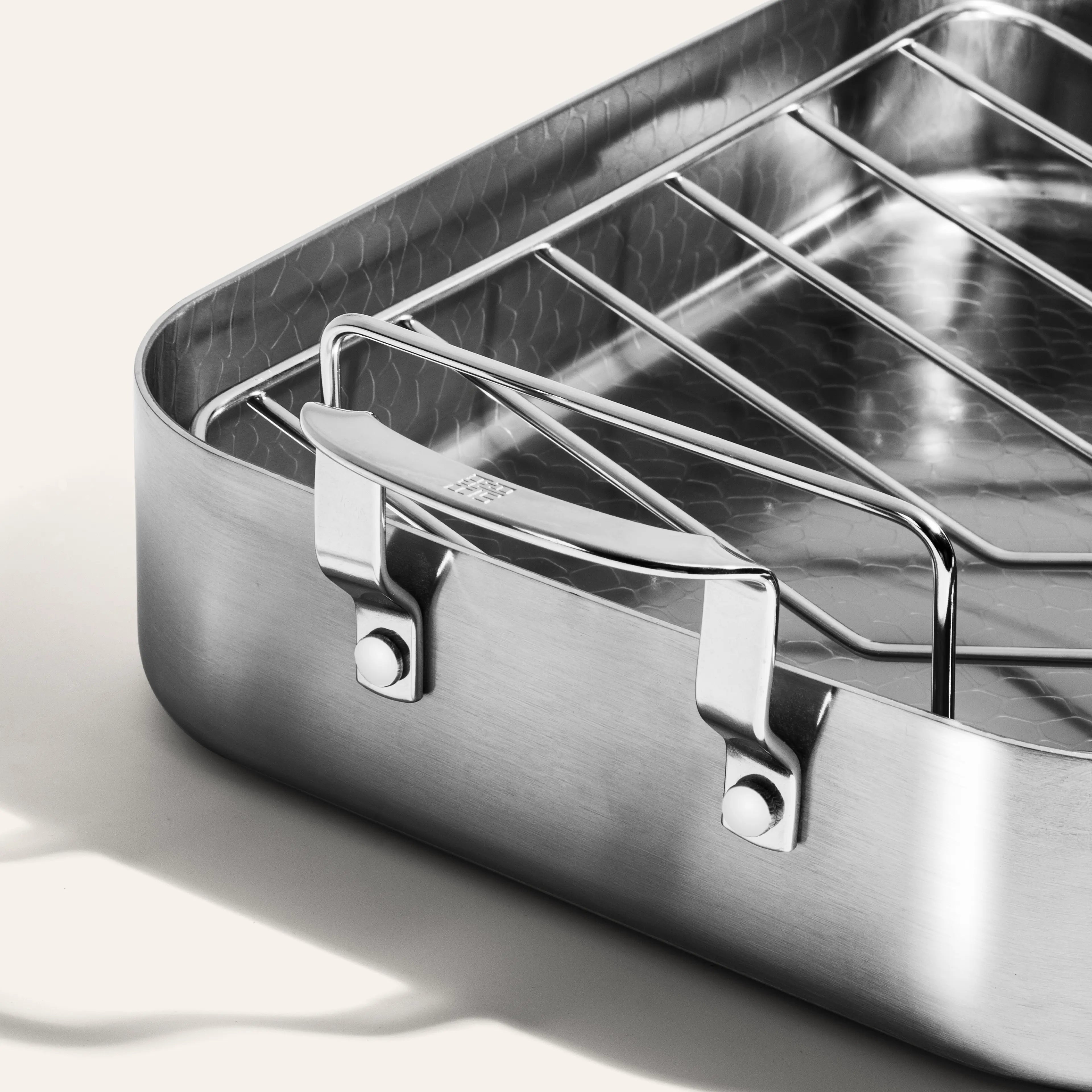 Titanium Hammered Roasting Pan