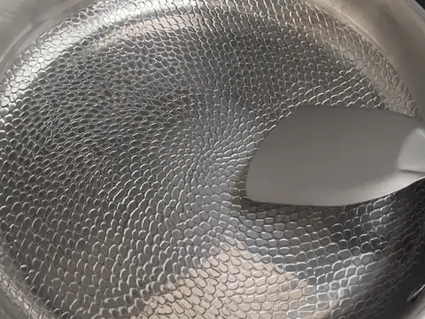 “Safe with metal utensils”